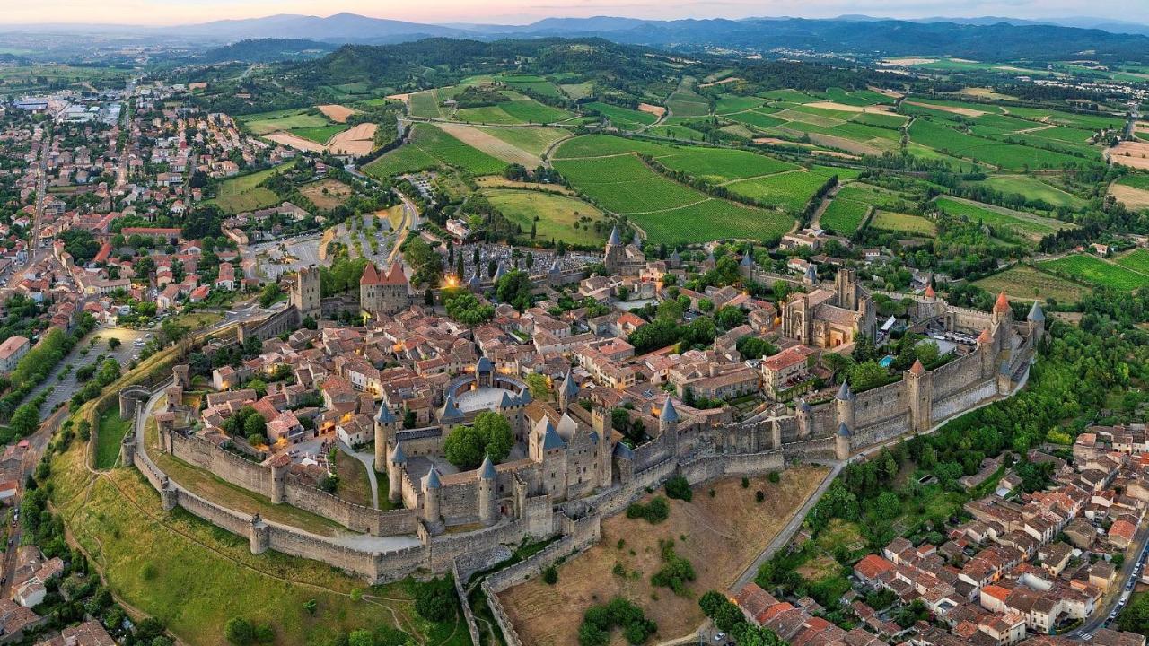 La Sentinelle Bed & Breakfast Siran Bagian luar foto